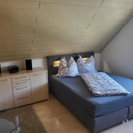Gästezimmer im bewohnten EFH mit Pool und Garten Ziltendorf Exterior foto