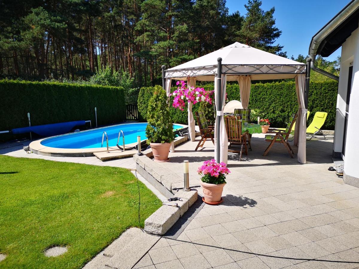 Gaestezimmer Im Bewohnten Efh Mit Pool Und Garten * Ziltendorf